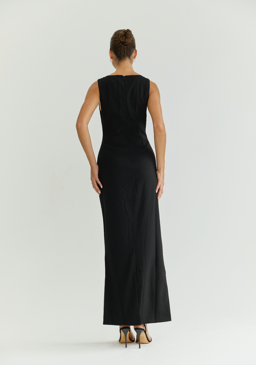 Amura Dress
