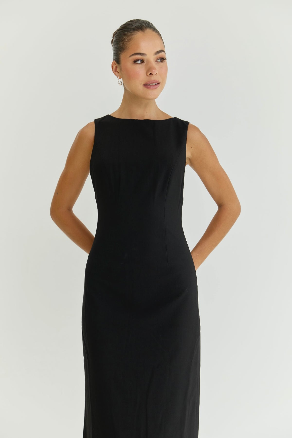 Amura Dress
