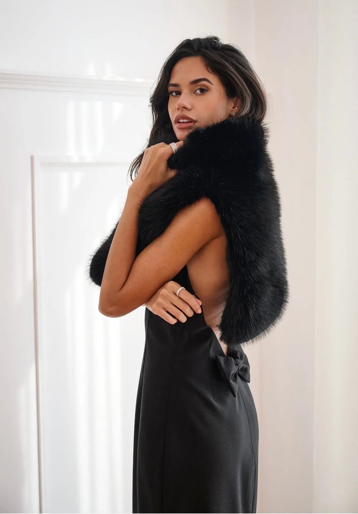 Aspen Black Cape